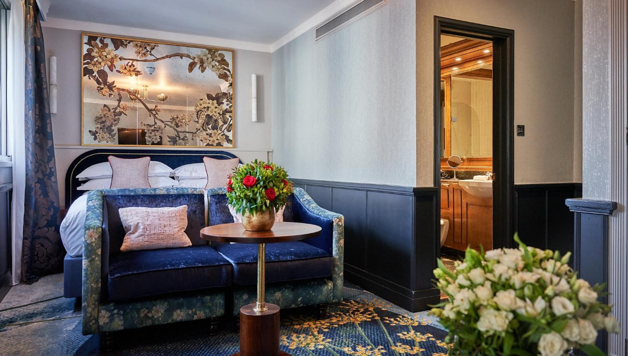 The Capital Hotel, Apartments & Townhouse Лондон Екстер'єр фото A suite at the hotel